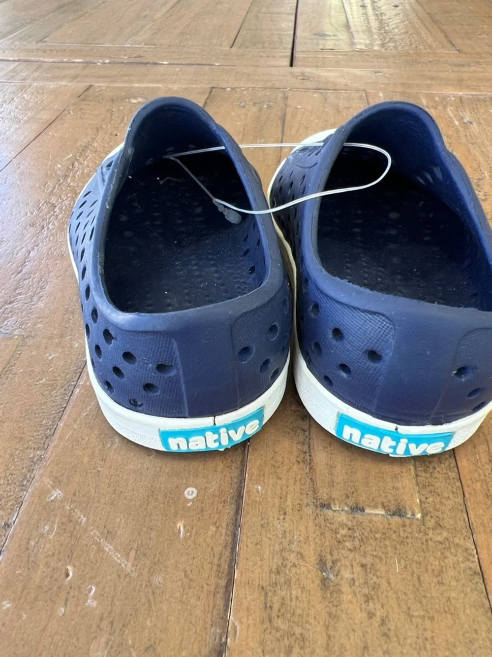 Native Jefferson cadet blue waterproof slip on sneaker sandals kids 6